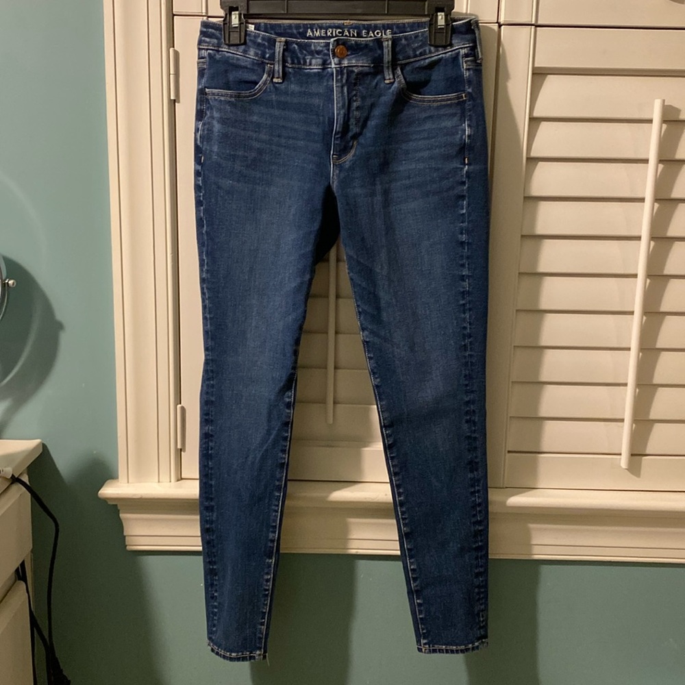 American Eagle jeggings, size 6, like new. Low rise